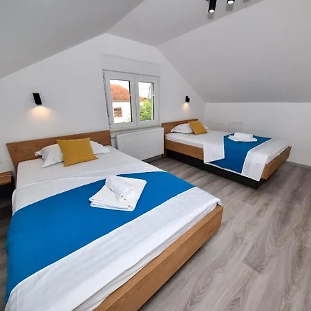 Holiday Nikolina Holiday home